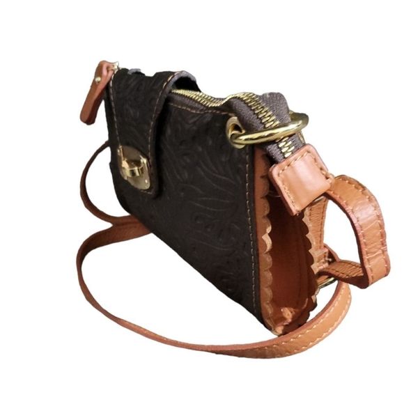 REAL LEATHER Made in Italy Embossed Design Crossbody HandBag - Picture 8 of 12
